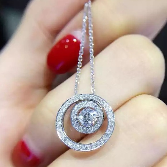 Jewelry - New Silver Round Diamond Necklace